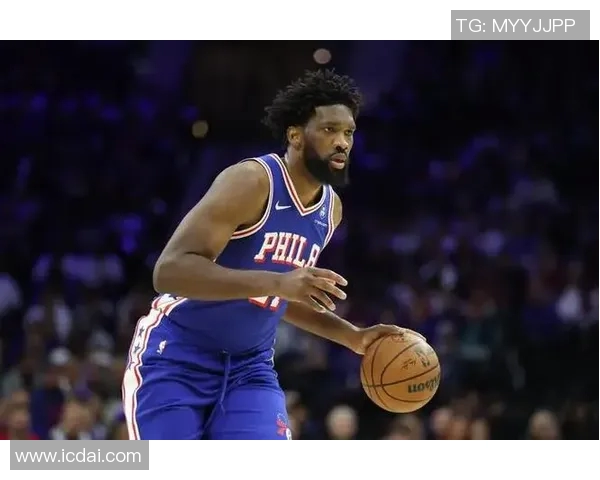 恩比德离开解说席，偷偷摸了一把奥布莱恩杯！背后藏着什么故事？